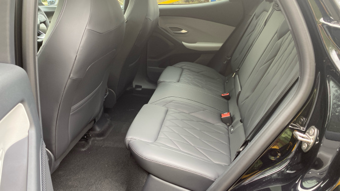 Ford Explorer 210kW Premium 79kWh 5dr Auto Electric Estate - Image 16